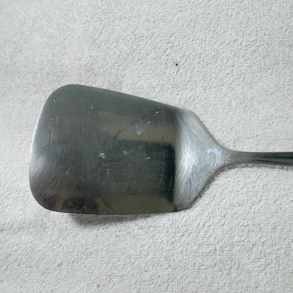 Wolfgang Puck's Stainless Steel Solid Serving Spatula 12” Kitchen Utensil - Picture 2 of 5